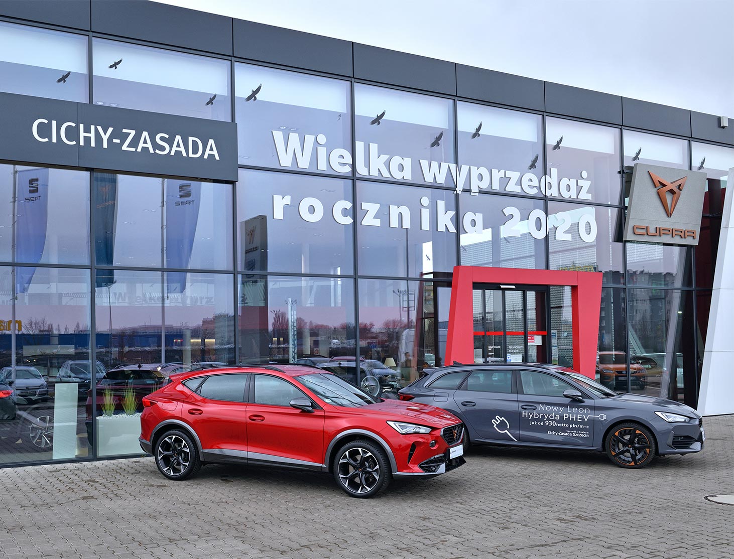 Salon CUPRA DYNAMICA Kraków wraz z najnowszymi modelami sportowych samochodów CUPRA Ateca oraz Leon