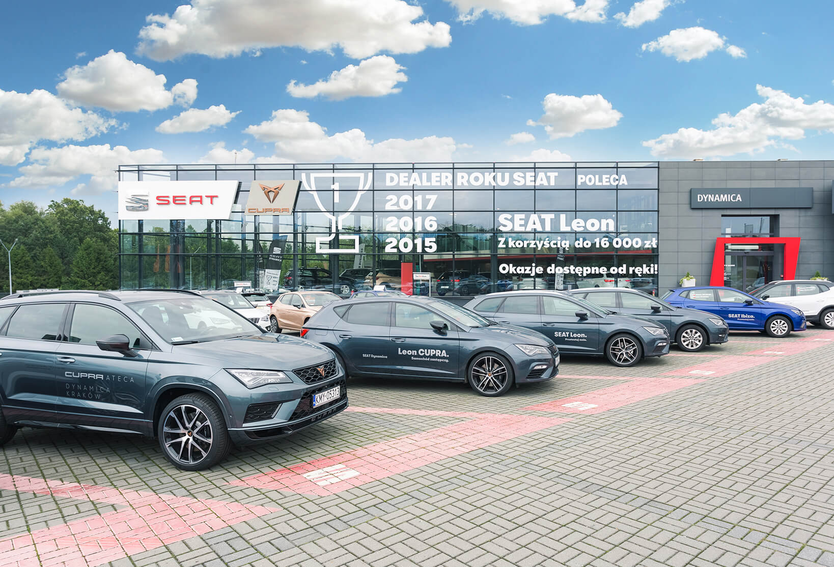 Salon CUPRA DYNAMICA Kraków wraz z najnowszymi modelami sportowych samochodów CUPRA Ateca oraz Leon