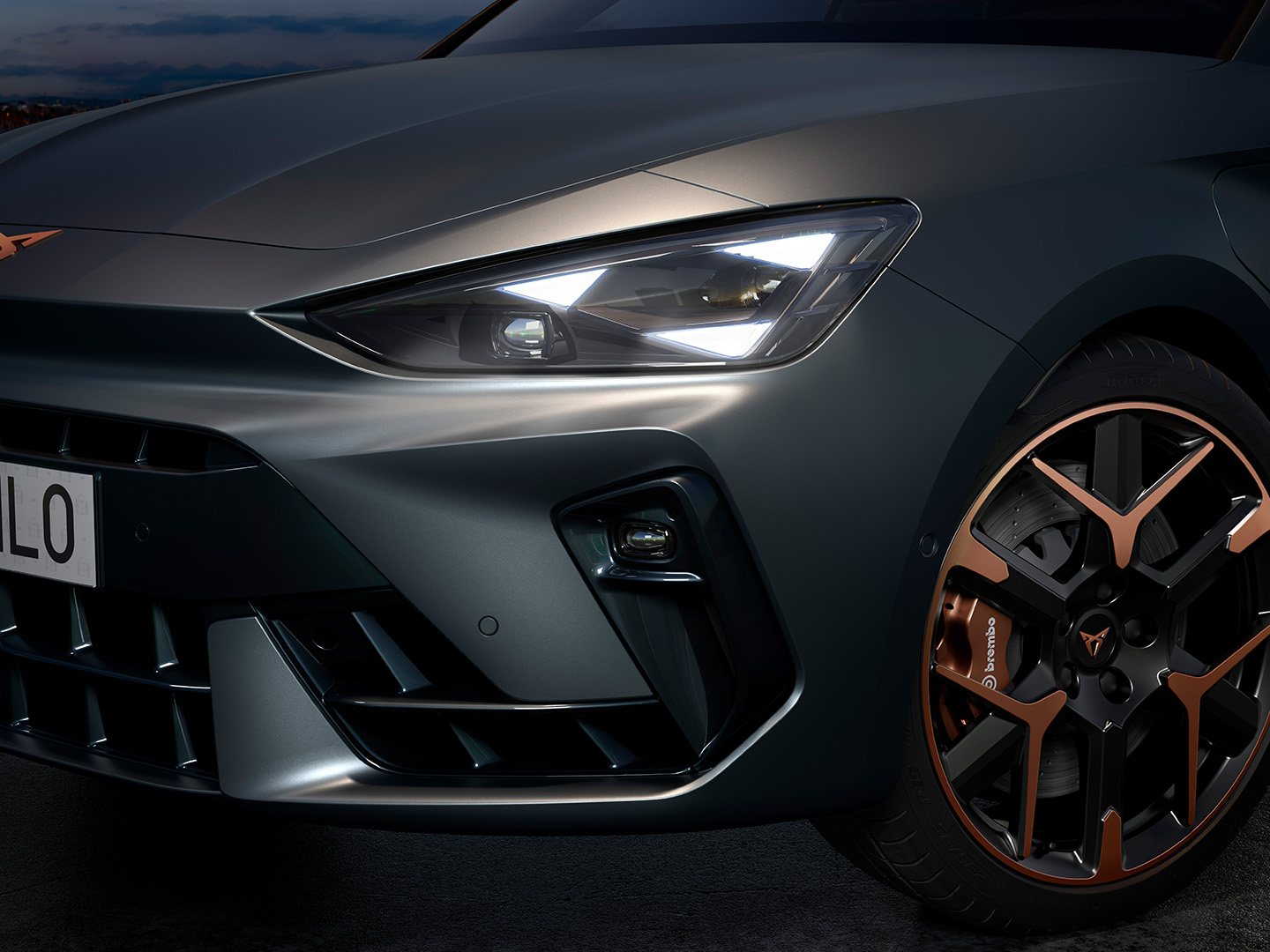 Zbliżenie na reflektory CUPRA Matrix LED z przodu modelu CUPRA Leon.
