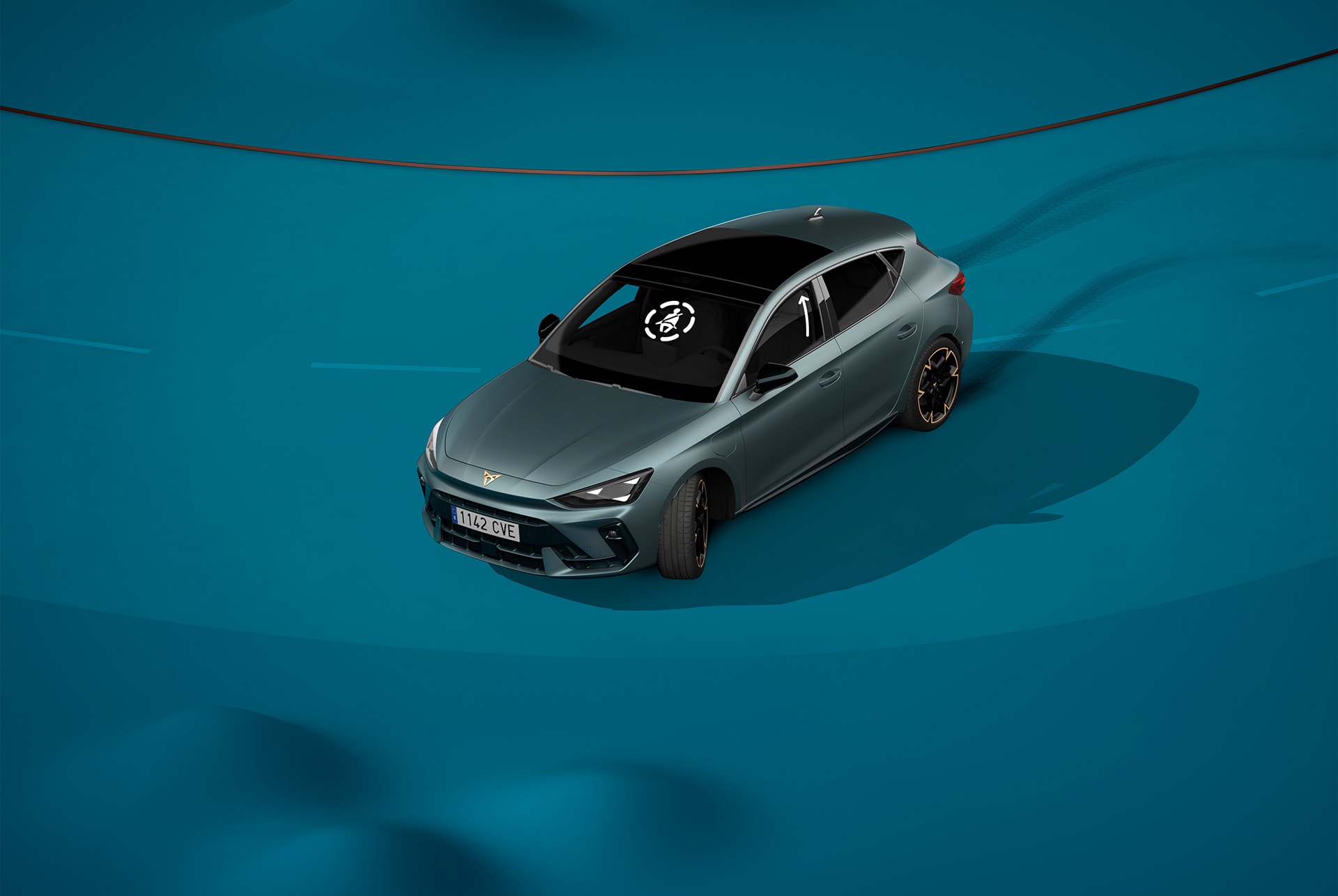 CUPRA Leon z systemem Pre-Crash Assist, który zapewnia ochronę podczas kolizji.