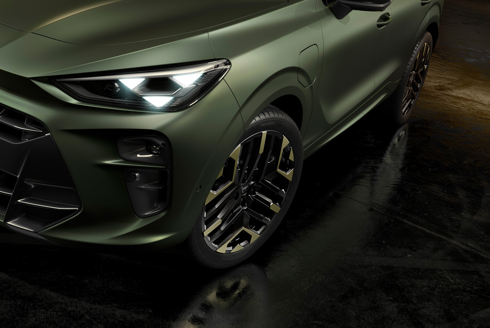 Zdjęcie CUPRA Terramar Tribe Edition z 20-calowymi felgami aluminiowymi, które idealnie komponują się z liniami nadwozia samochodu.